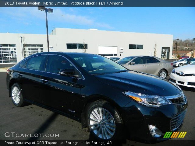 2013 Toyota Avalon Hybrid Limited in Attitude Black Pearl