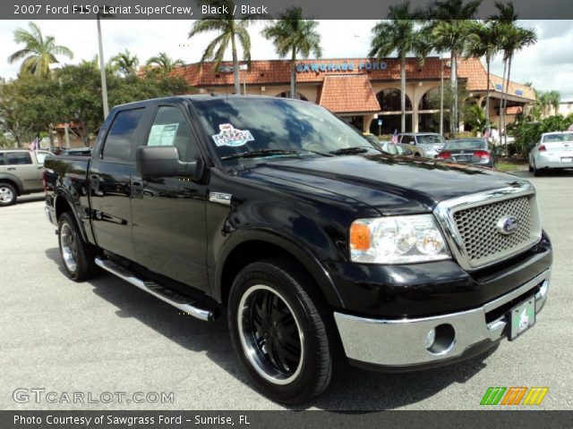 2007 Ford F150 Lariat SuperCrew in Black