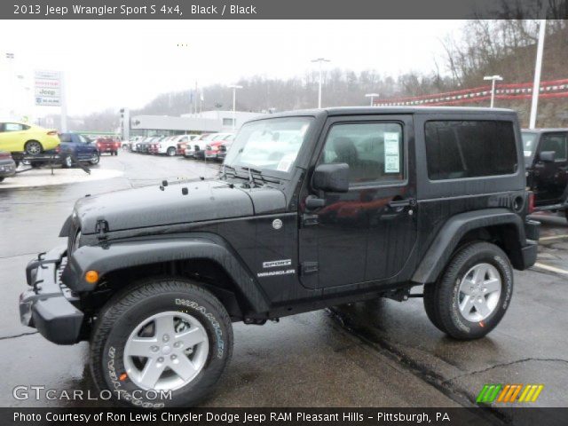 2013 Jeep Wrangler Sport S 4x4 in Black