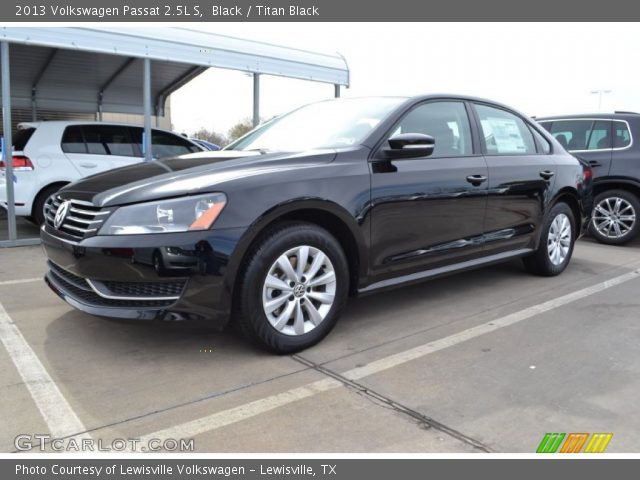 2013 Volkswagen Passat 2.5L S in Black
