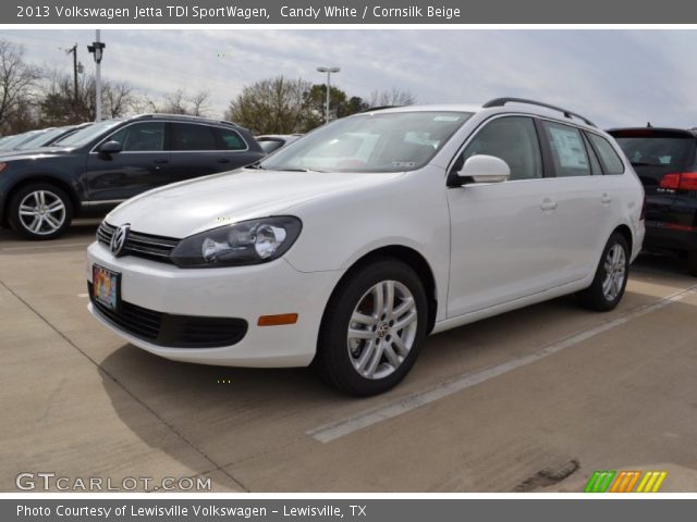 2013 Volkswagen Jetta TDI SportWagen in Candy White
