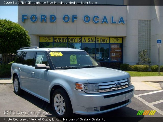 2009 Ford Flex SE in Light Ice Blue Metallic