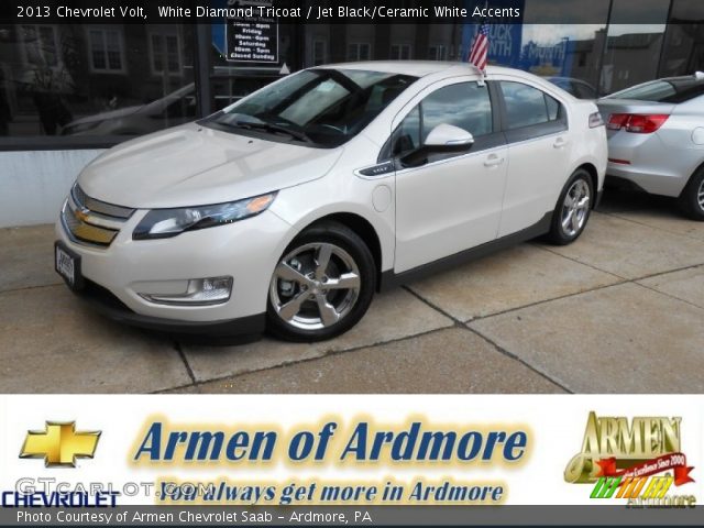 2013 Chevrolet Volt  in White Diamond Tricoat