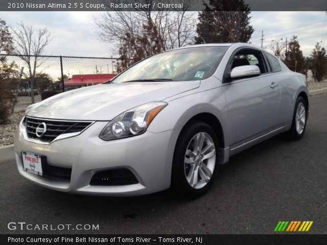 2010 Nissan Altima 2.5 S Coupe in Radiant Silver