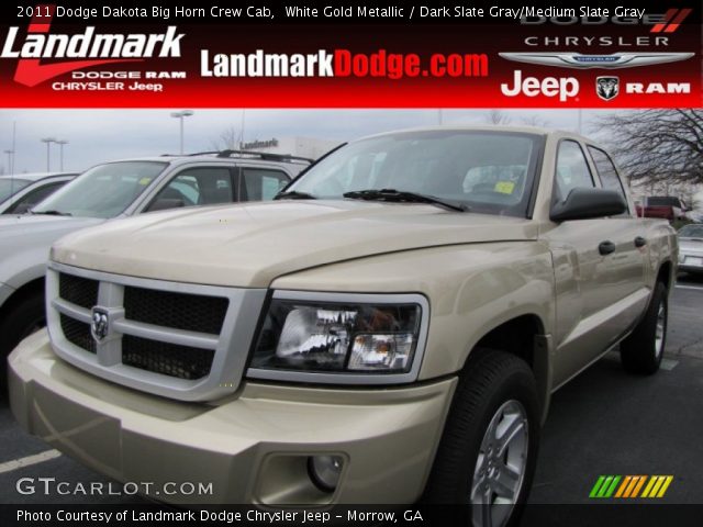 2011 Dodge Dakota Big Horn Crew Cab in White Gold Metallic