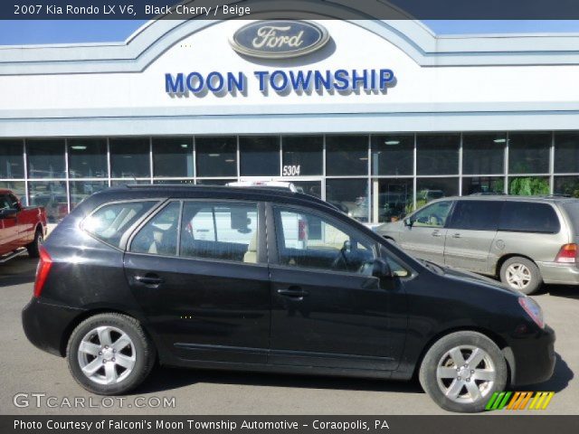 2007 Kia Rondo LX V6 in Black Cherry