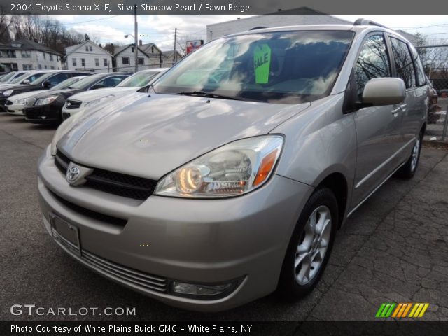 2004 Toyota Sienna XLE in Silver Shadow Pearl