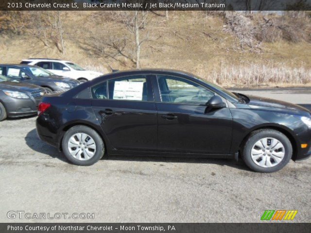 2013 Chevrolet Cruze LS in Black Granite Metallic
