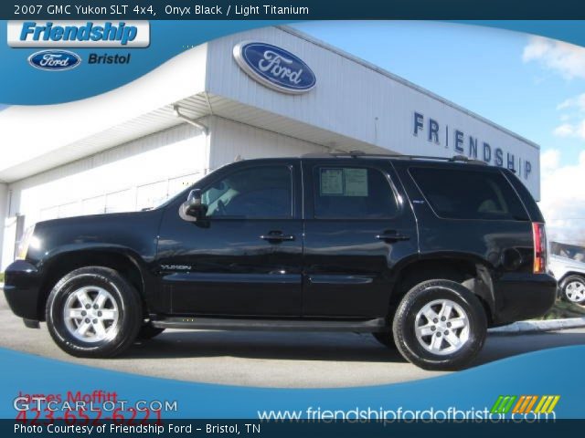 2007 GMC Yukon SLT 4x4 in Onyx Black