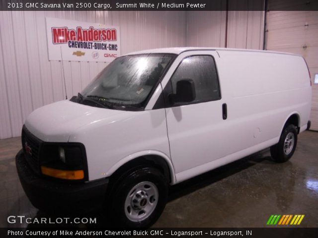2013 GMC Savana Van 2500 Cargo in Summit White