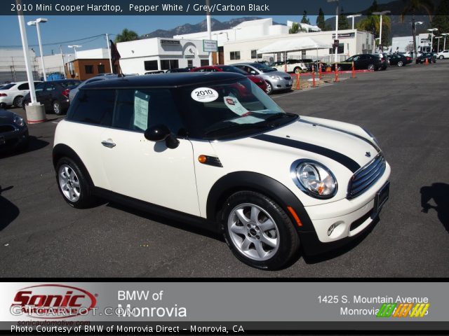 2010 Mini Cooper Hardtop in Pepper White