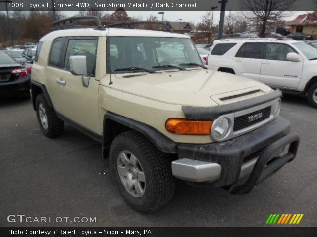 2008 Toyota FJ Cruiser 4WD in Sandstorm Metallic