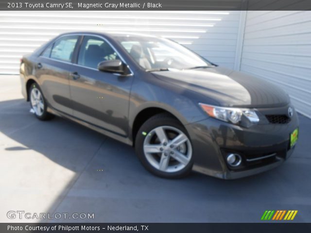 2013 Toyota Camry SE in Magnetic Gray Metallic