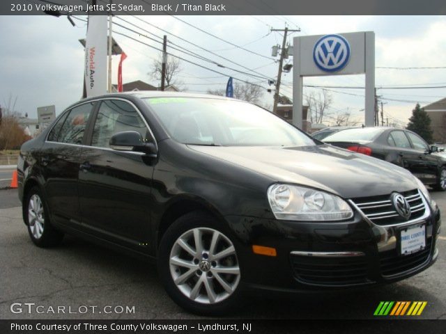 2010 Volkswagen Jetta SE Sedan in Black