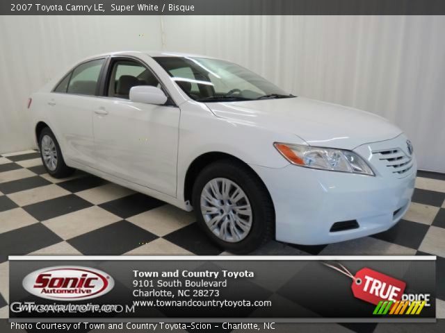 2007 Toyota Camry LE in Super White