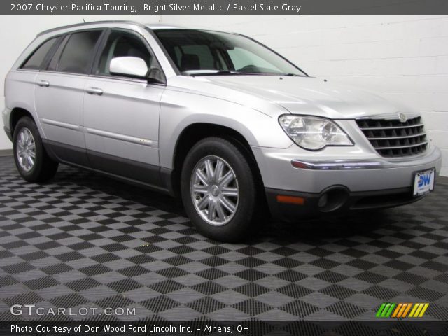 2007 Chrysler Pacifica Touring in Bright Silver Metallic