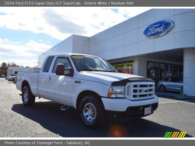 2004 Ford F250 Super Duty XLT SuperCab in Oxford White