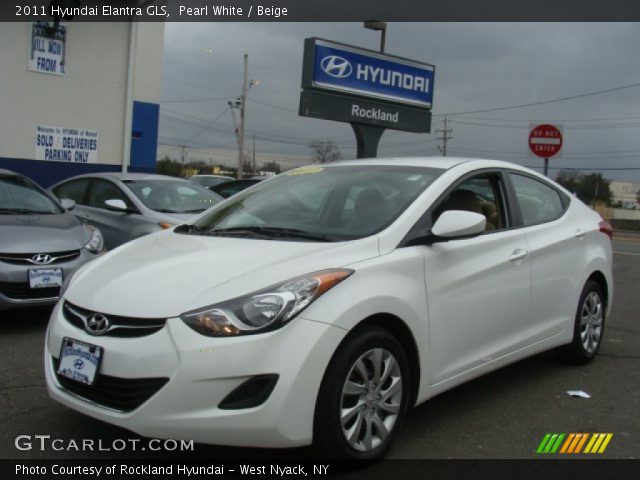 2011 Hyundai Elantra GLS in Pearl White