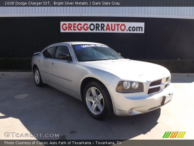 2008 Dodge Charger SXT in Bright Silver Metallic