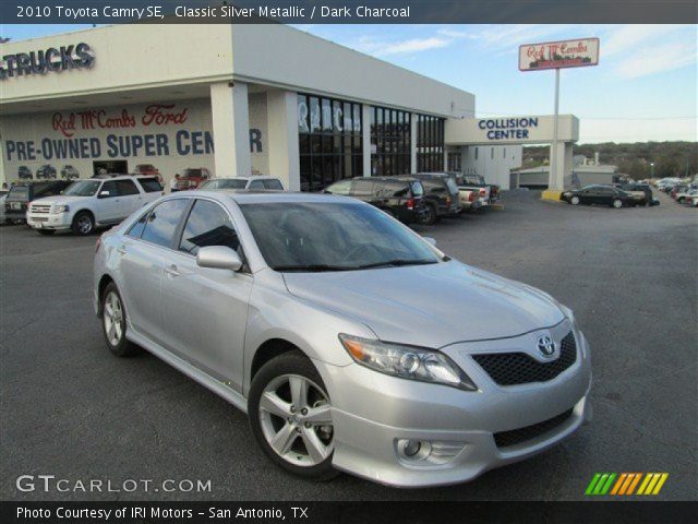2010 Toyota Camry SE in Classic Silver Metallic