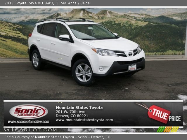 2013 Toyota RAV4 XLE AWD in Super White