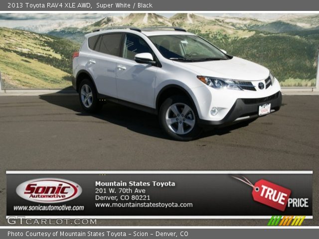 2013 Toyota RAV4 XLE AWD in Super White