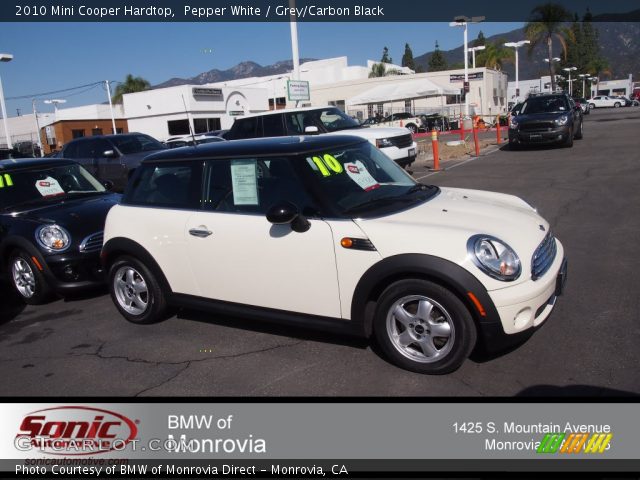 2010 Mini Cooper Hardtop in Pepper White