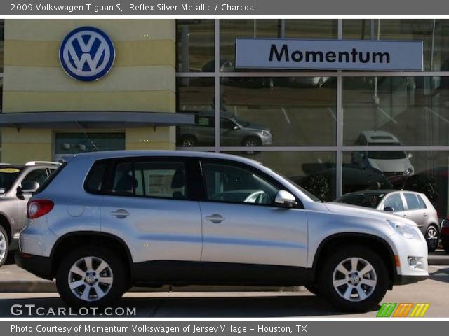 2009 Volkswagen Tiguan S in Reflex Silver Metallic