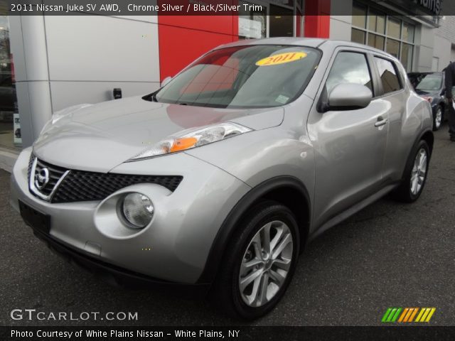 2011 Nissan Juke SV AWD in Chrome Silver