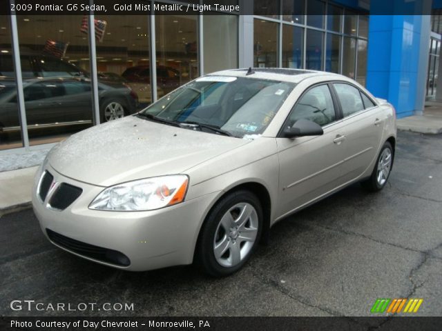 2009 Pontiac G6 Sedan in Gold Mist Metallic