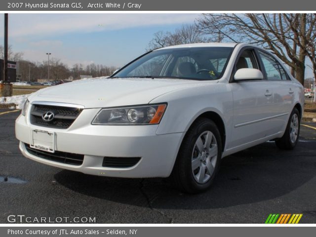 2007 Hyundai Sonata GLS in Arctic White