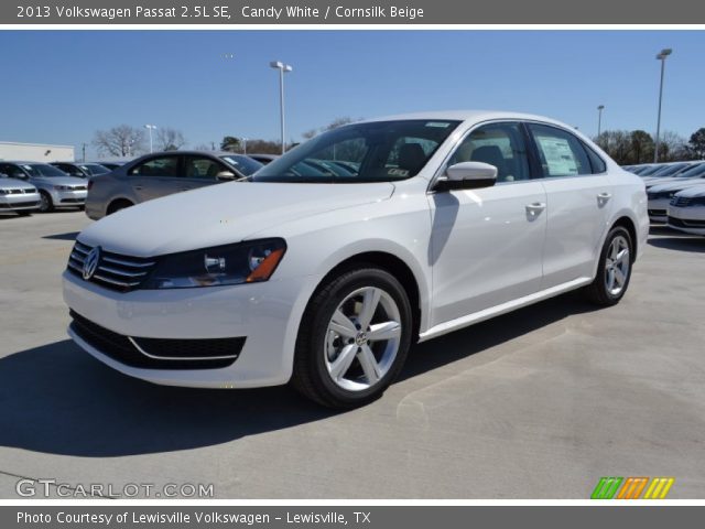 2013 Volkswagen Passat 2.5L SE in Candy White