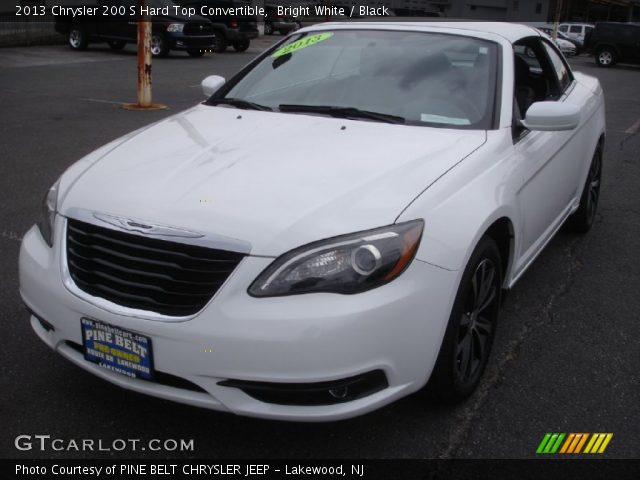 2013 Chrysler 200 S Hard Top Convertible in Bright White