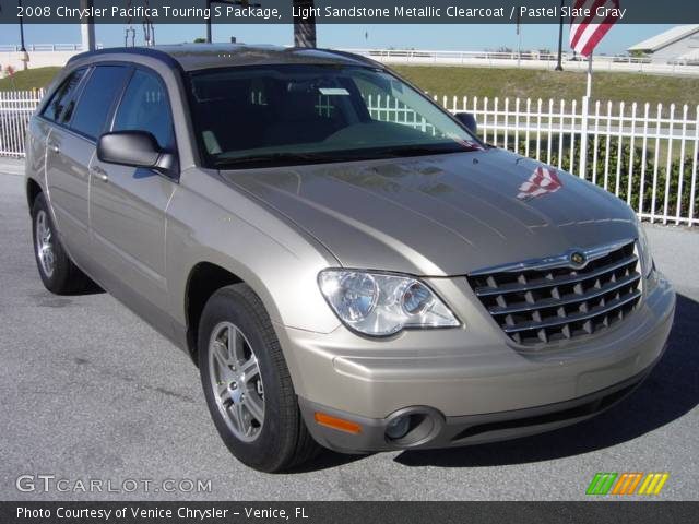 2008 Chrysler Pacifica Touring S Package in Light Sandstone Metallic Clearcoat