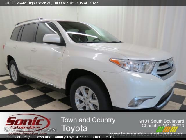 2013 Toyota Highlander V6 in Blizzard White Pearl
