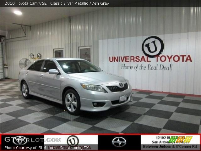 2010 Toyota Camry SE in Classic Silver Metallic