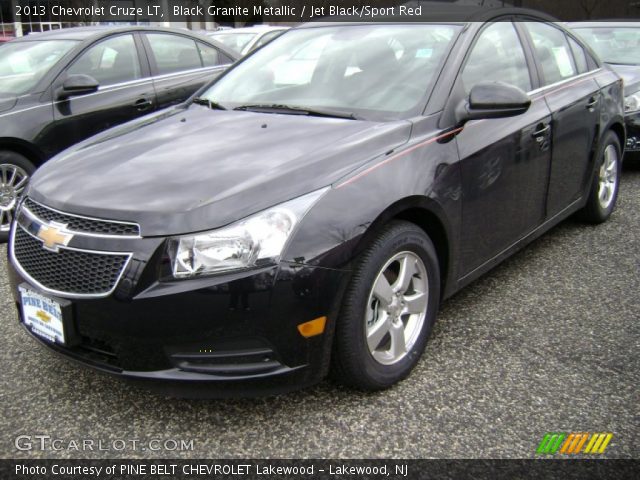 2013 Chevrolet Cruze LT in Black Granite Metallic