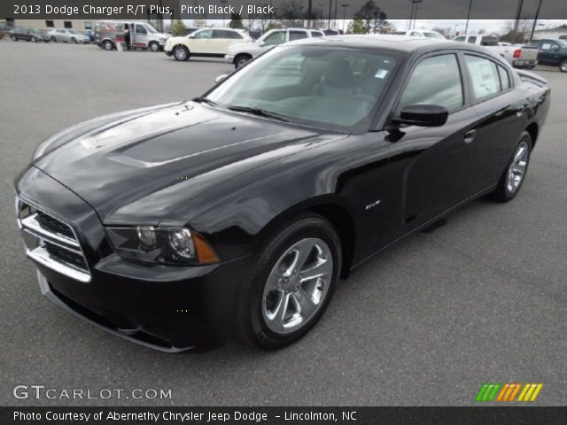 2013 Dodge Charger R/T Plus in Pitch Black