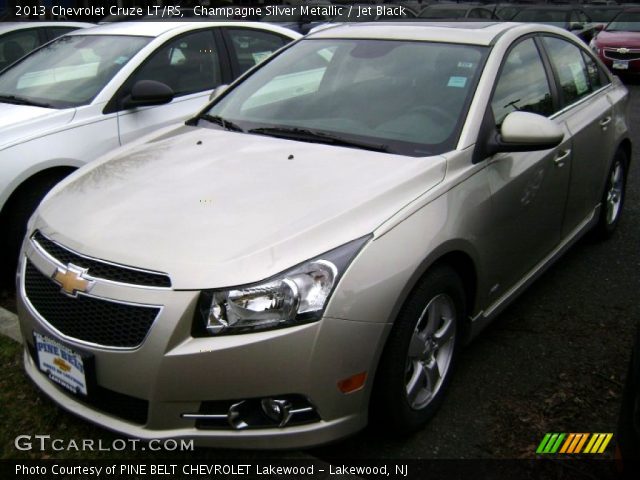 2013 Chevrolet Cruze LT/RS in Champagne Silver Metallic