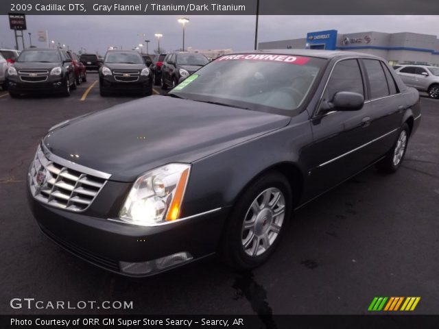 2009 Cadillac DTS  in Gray Flannel