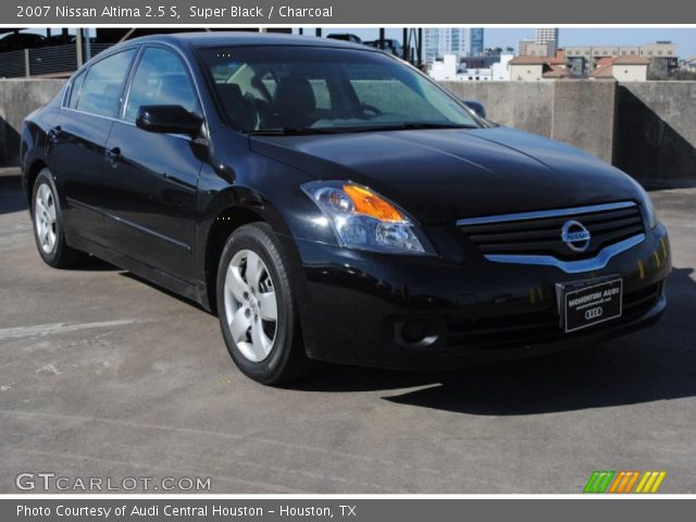 2007 Nissan Altima 2.5 S in Super Black