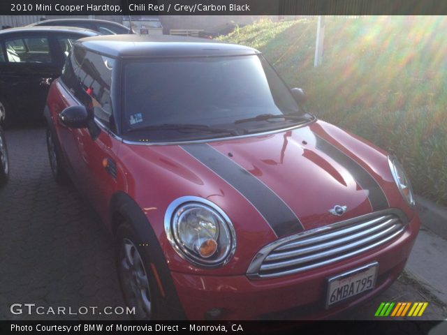 2010 Mini Cooper Hardtop in Chili Red