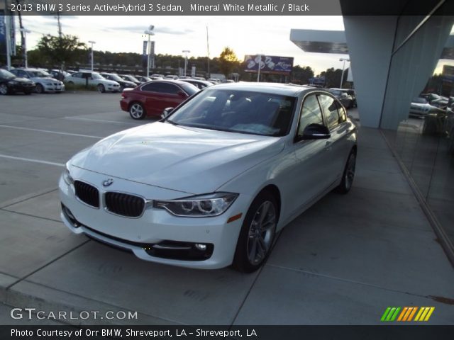 2013 BMW 3 Series ActiveHybrid 3 Sedan in Mineral White Metallic