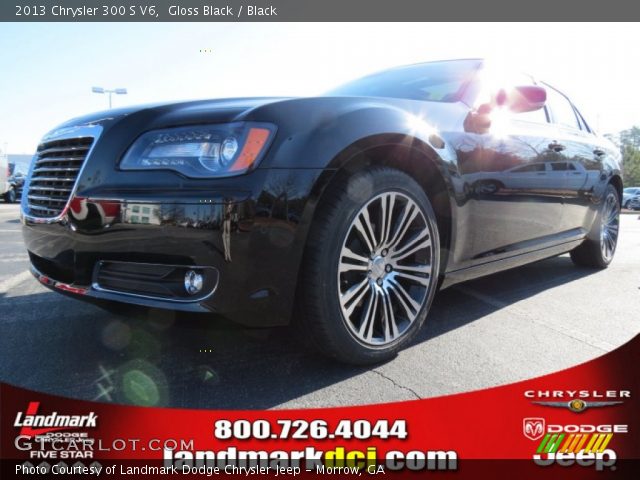 2013 Chrysler 300 S V6 in Gloss Black