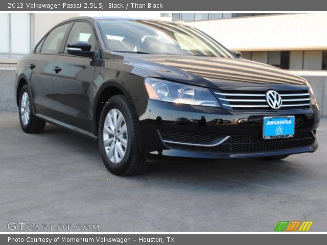 2013 Volkswagen Passat 2.5L S in Black