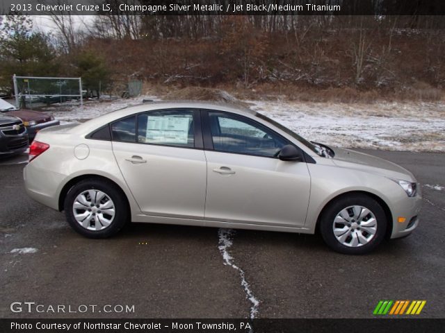 2013 Chevrolet Cruze LS in Champagne Silver Metallic