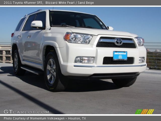 2011 Toyota 4Runner SR5 in Blizzard White Pearl