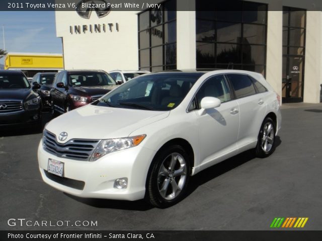 2011 Toyota Venza V6 in Blizzard Pearl White
