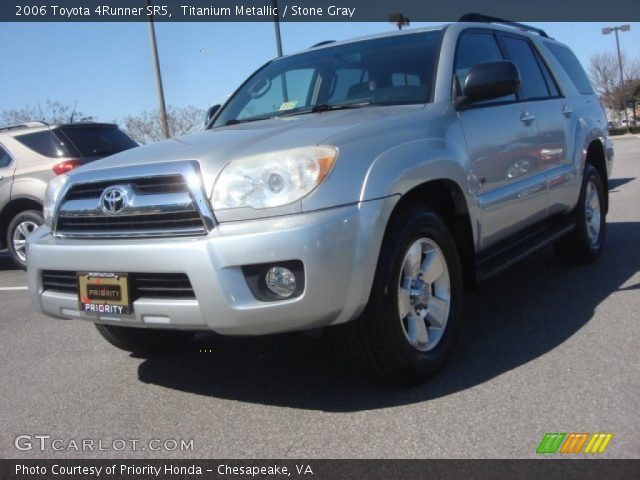2006 Toyota 4Runner SR5 in Titanium Metallic
