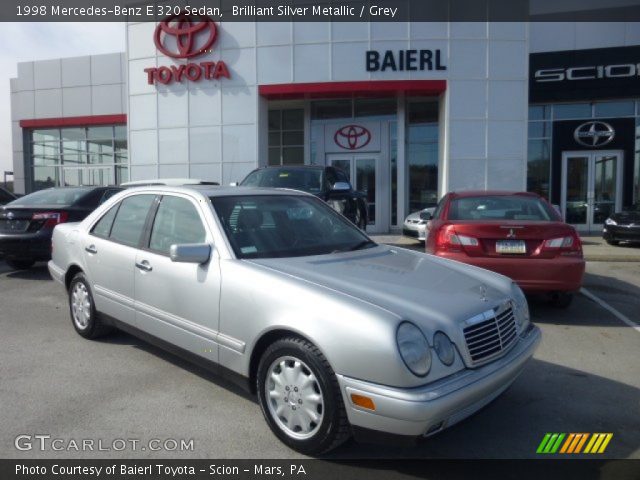 1998 Mercedes-Benz E 320 Sedan in Brilliant Silver Metallic